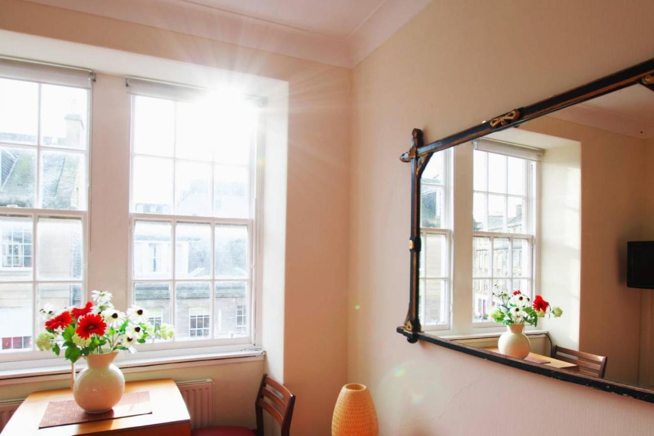 Joivy Bright Flat With Workspace In New Town Edinburgh Exterior photo